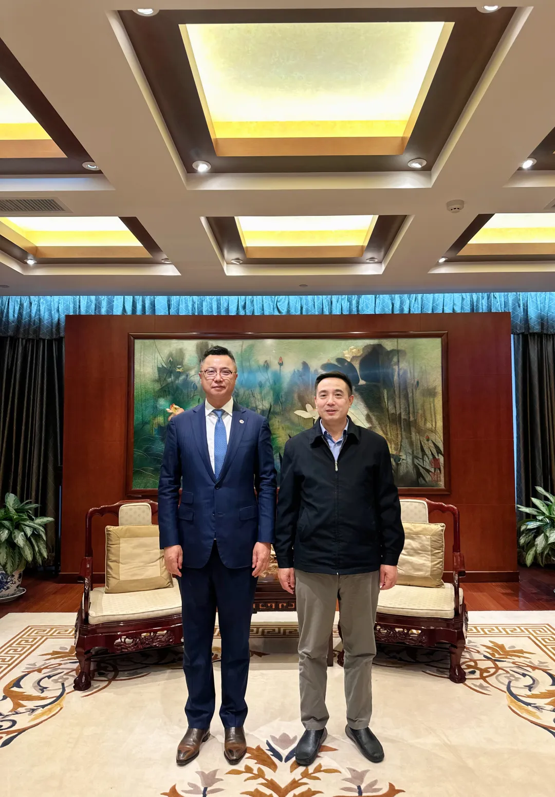 潘锋率经贸代表团赴比利时考察交流 