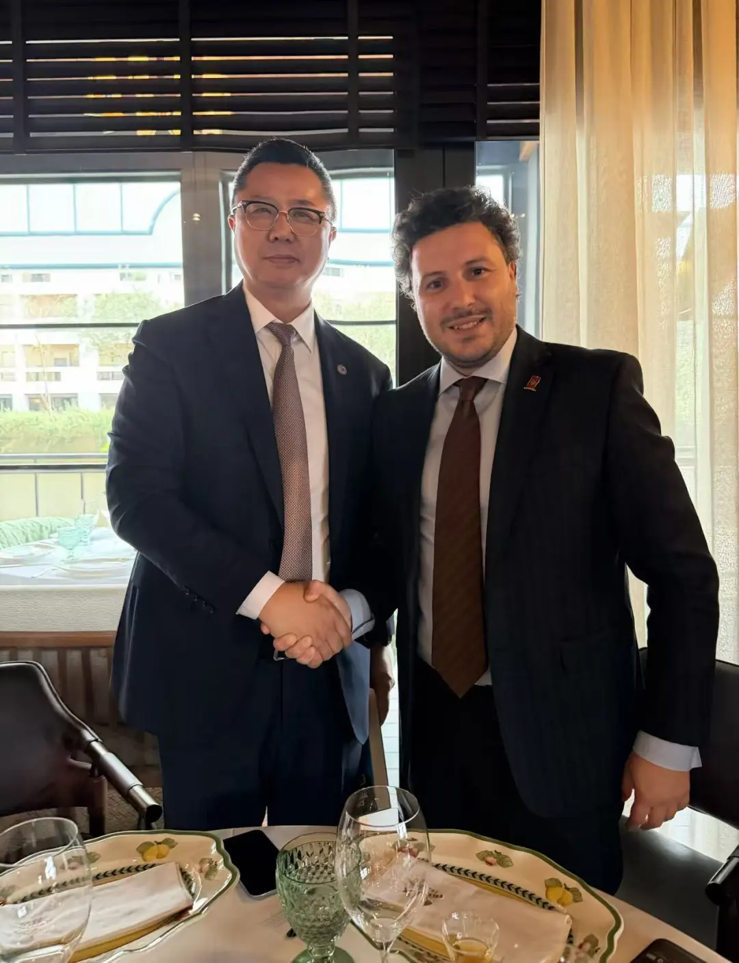 1764638881179524929.jpg 640-12-4.jpg